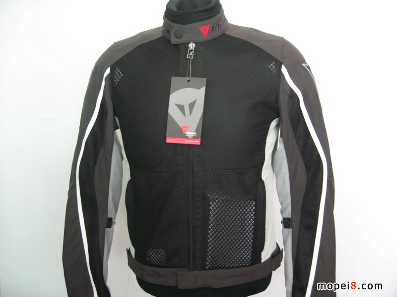 Ħ܇10¿bdainese ˹ W(wng)