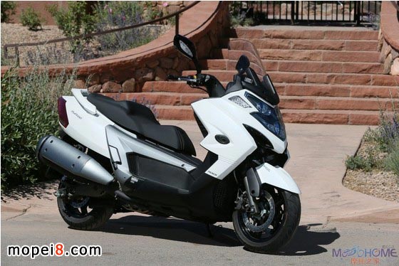 2014_(ti)KYMCO MYROAD 700I