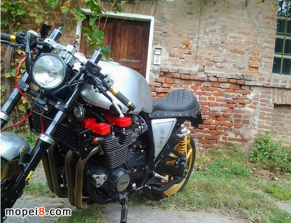 YAMAHA XJR1300Ħ܇(ch)