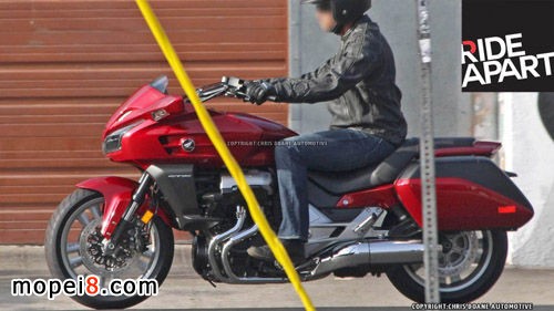 HondaĦ܇³ɆTCTX1300Ѳ܇