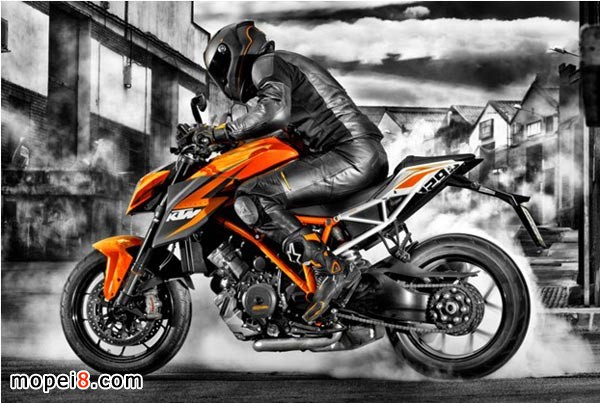 KTM1290Super DukeҰFĦ܇(ch)