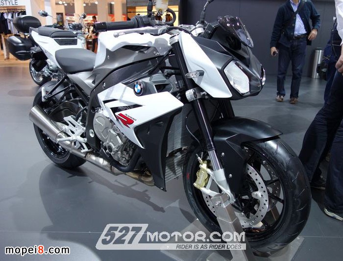 BMW Motorradȫ܇2014EICMAmĦ܇չ