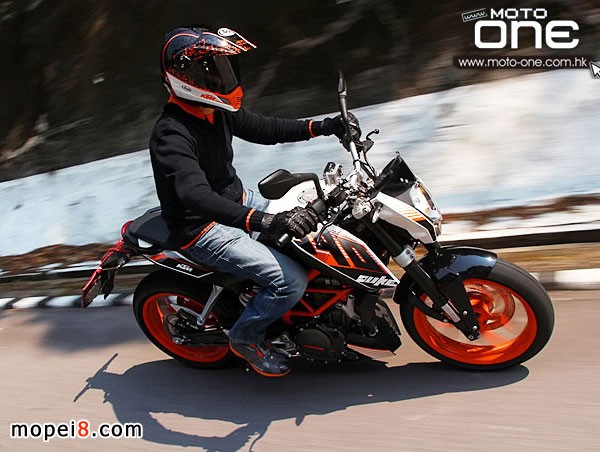 RӺ2014KTM DUKE 390200и昷