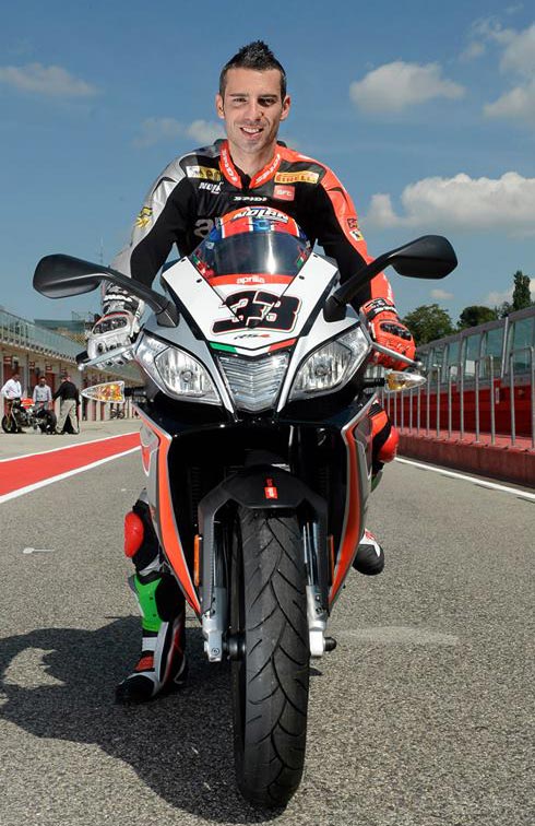 WSBK APRILIA 50̖(ho)ɳıِƬ